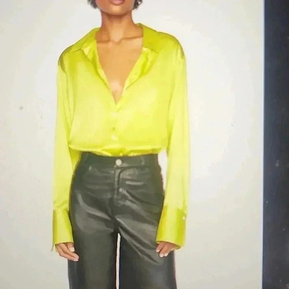 FRAME THE STANDARD SILK BUTTON FRONT SHIRT SIZE XS - Picture 2 of 4